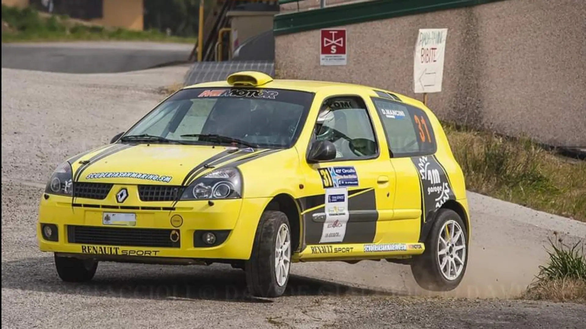 Renault Clio clio rs 2.0 16v Rally - 1