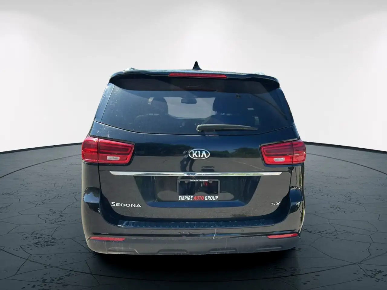 Kia Sedona снимка Kia Sedona