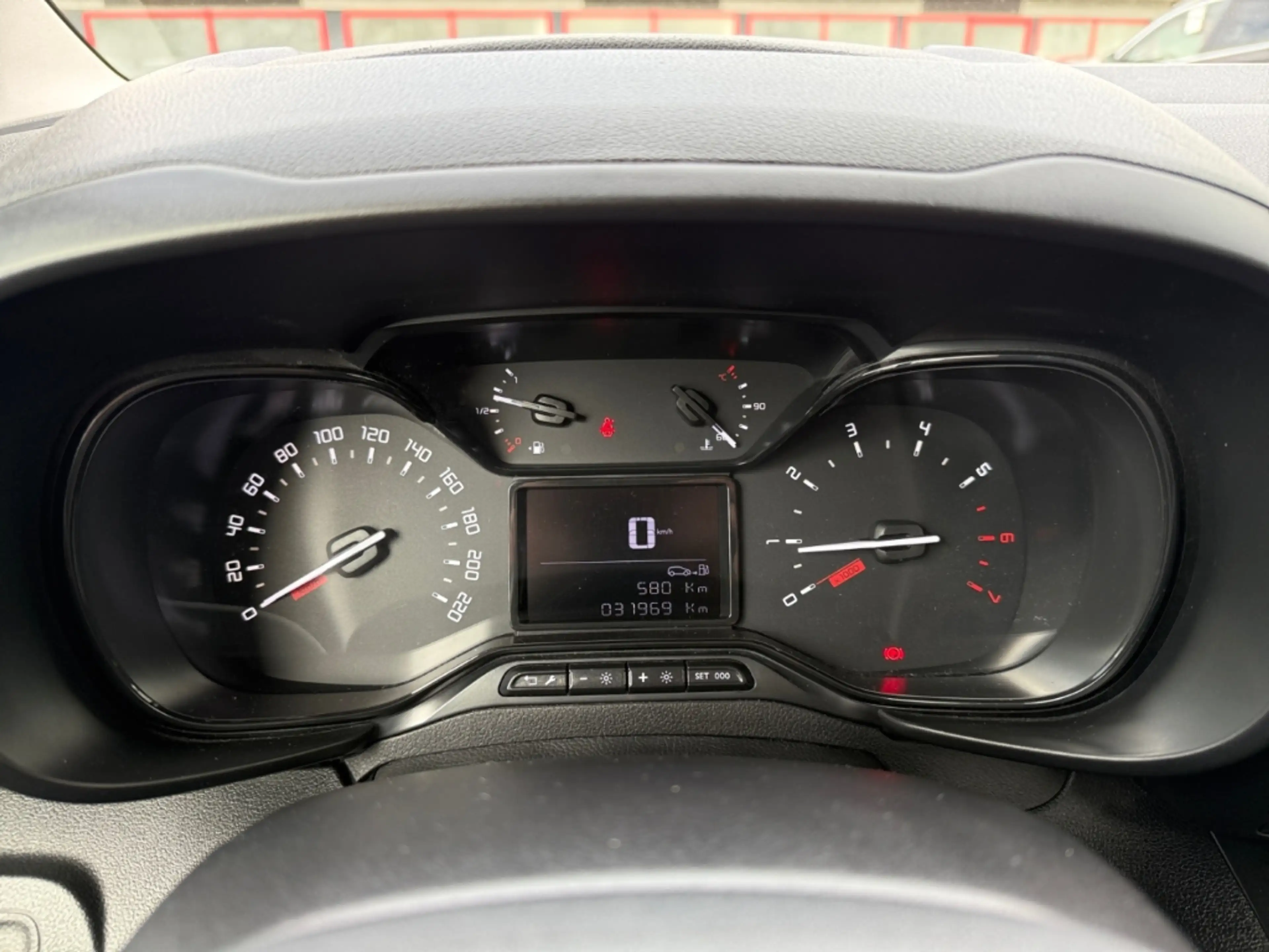 Toyota Proace City 1.5 D-4D L1 Meister *CarPlay*PDC*DAB* — photo 14