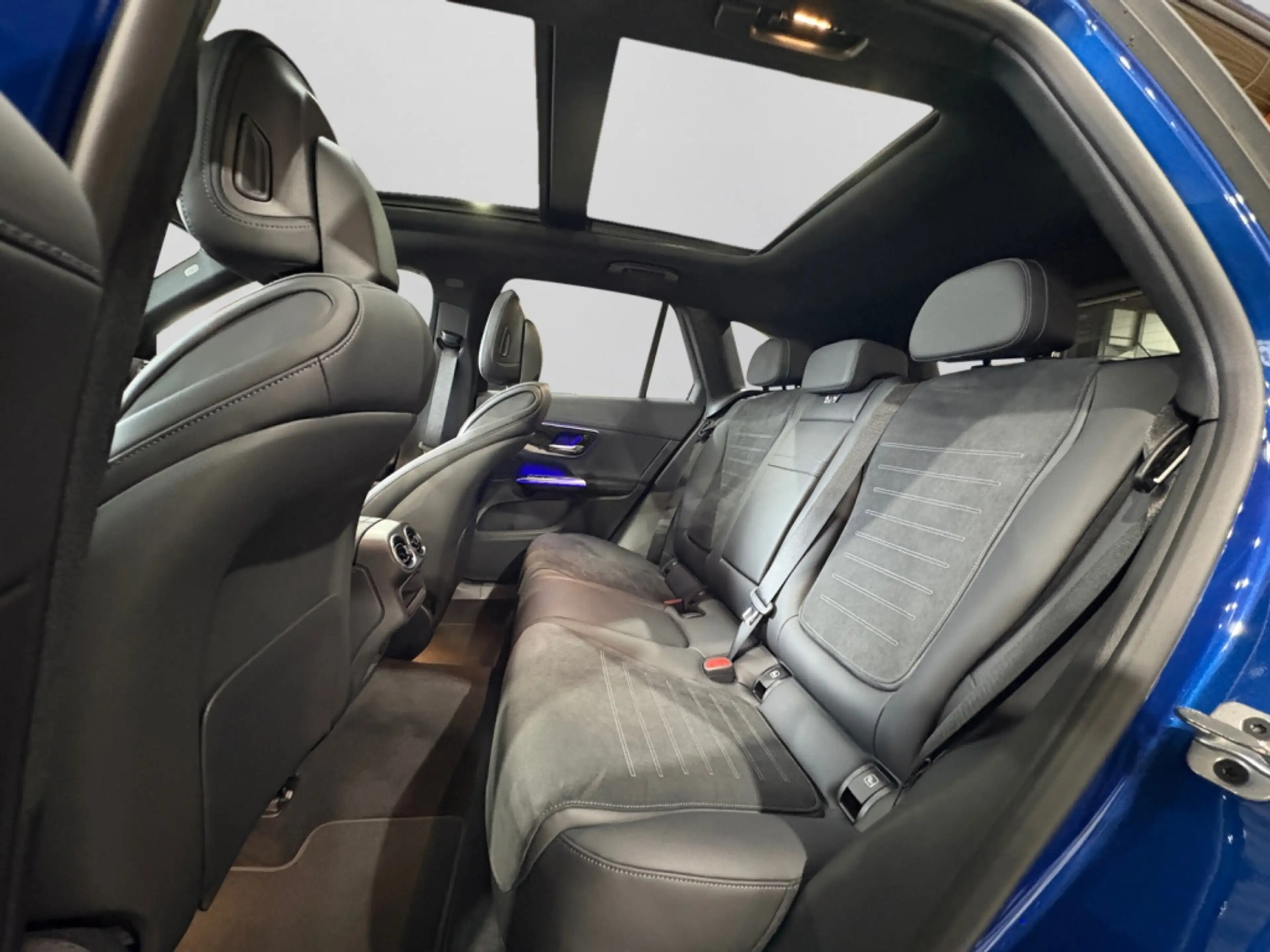 Mercedes-Benz GLC 220 d 4MATIC AMG|NIGHT|AMBIENTE|MBUX|SHZ|AHK — photo 14