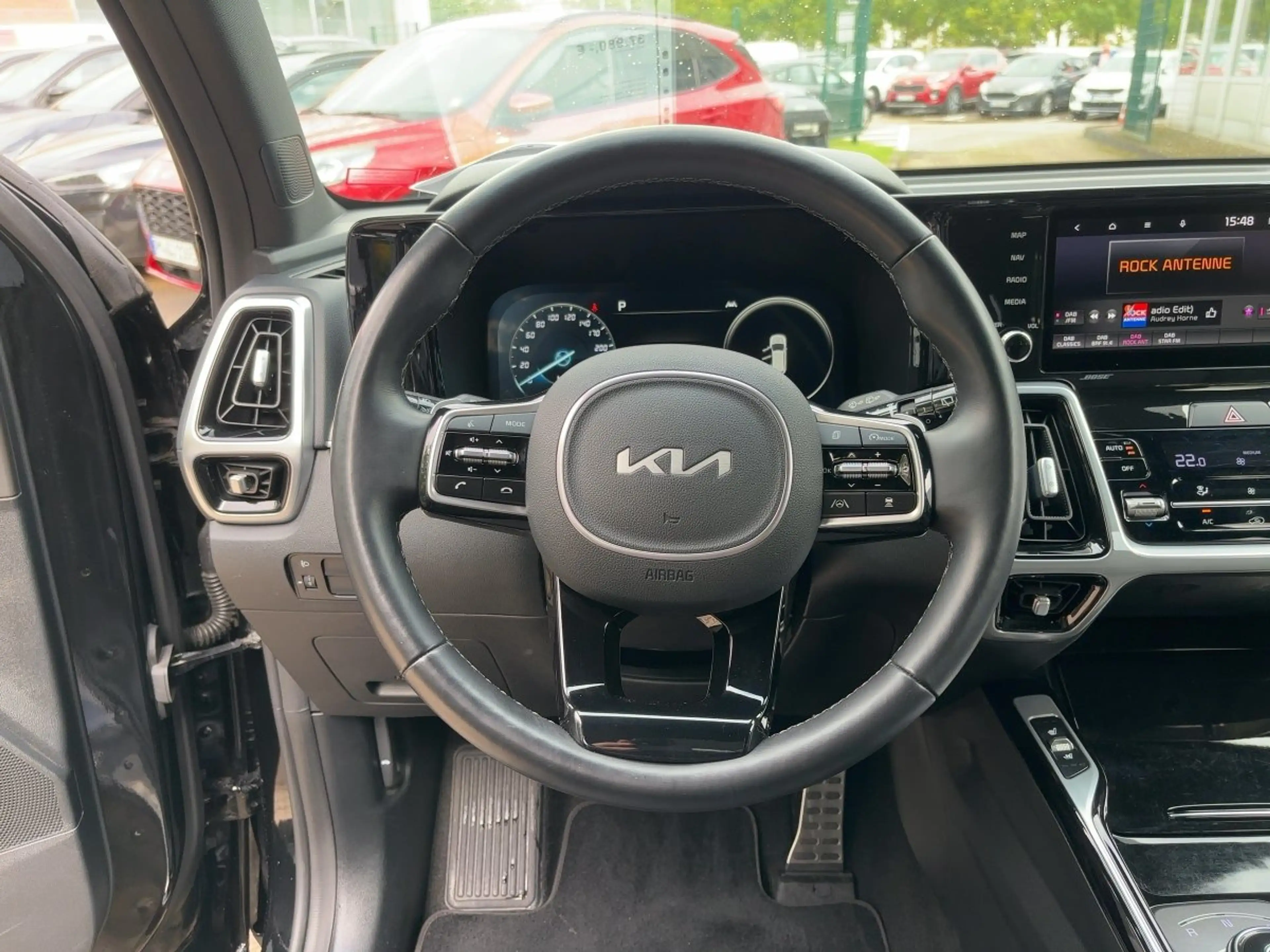 Kia Sorento 2.2D AWD DCT8 PLAT NAP PA 360-CAM ACC CAM LED — photo 14