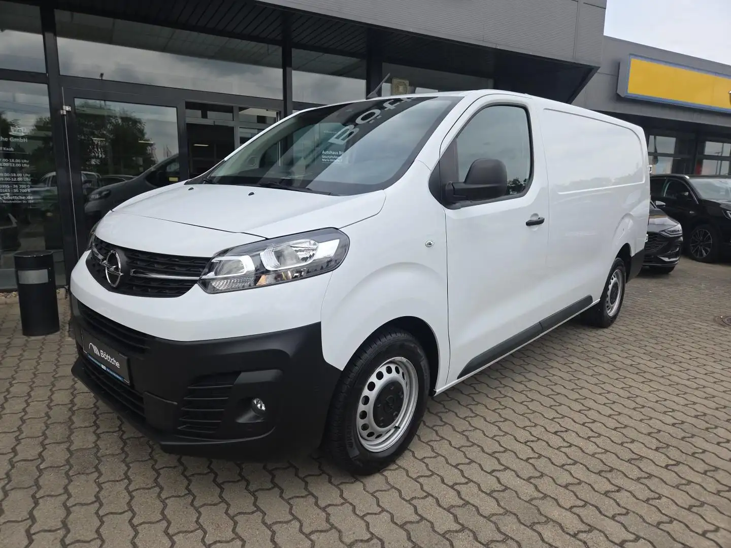 Opel Vivaro Edition L3 2.0 Diesel Weiß - 2