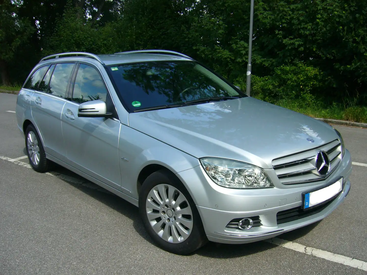 Mercedes-Benz C 180 C 180 T Kompressor BlueEFFICIENCY Silber - 2