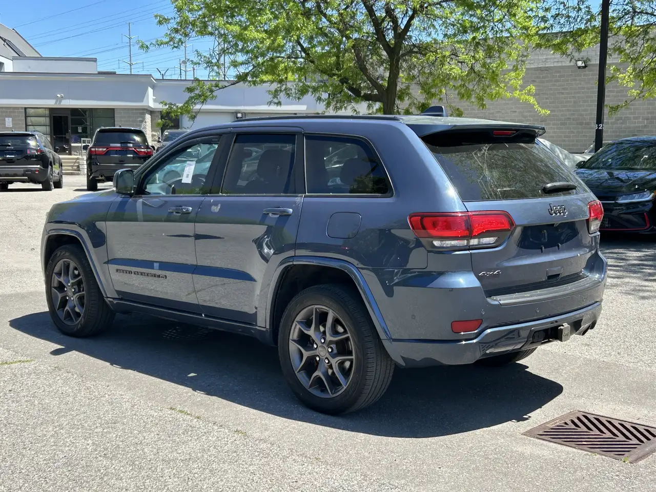 Jeep Grand Cherokee снимка Jeep Grand Cherokee