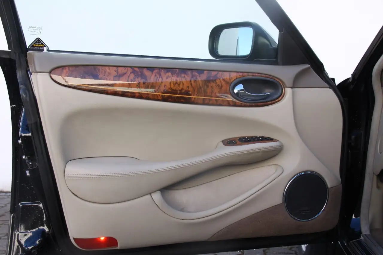 Jaguar Daimler Super V8 Langversion 3 Jahre Garantie, foto 5