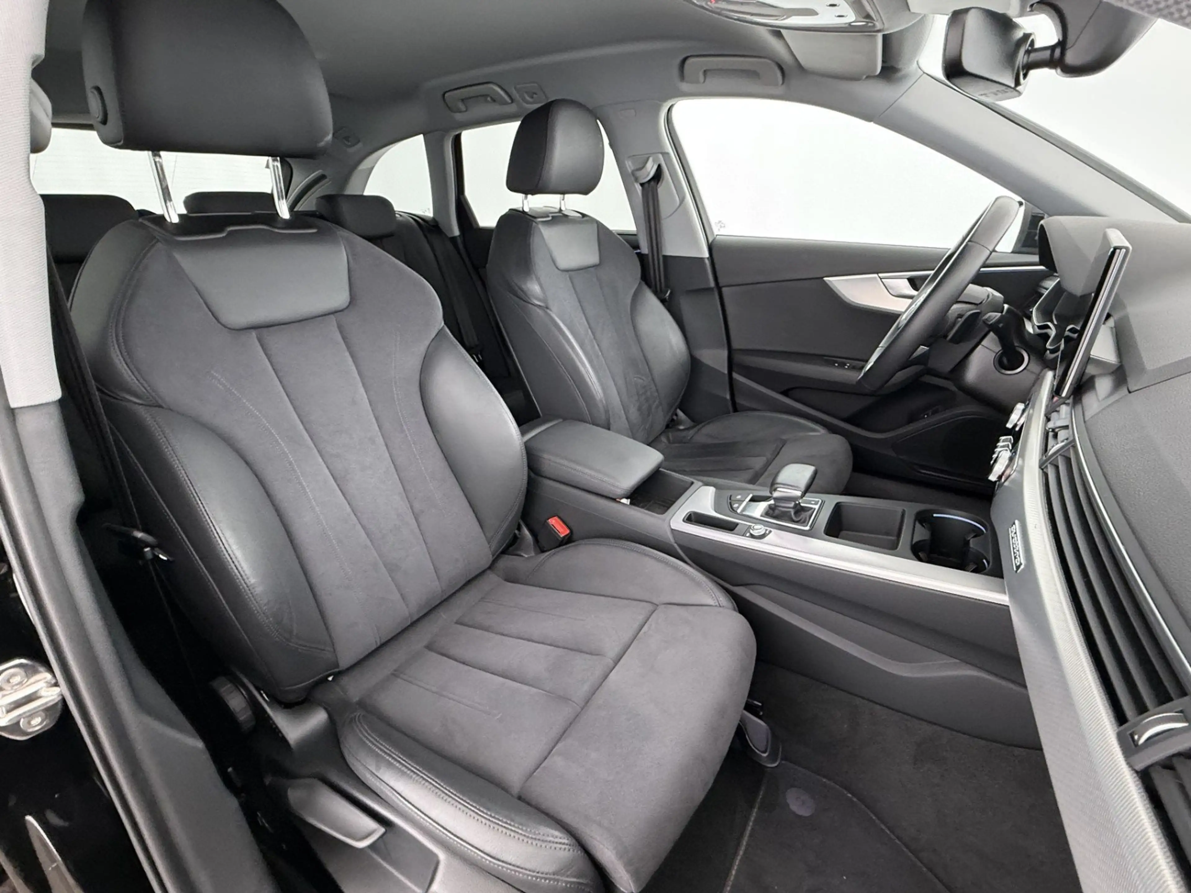 Audi A4 allroad quattro 40 TDI Aut MATRIX STANDHZG AHK — photo 15