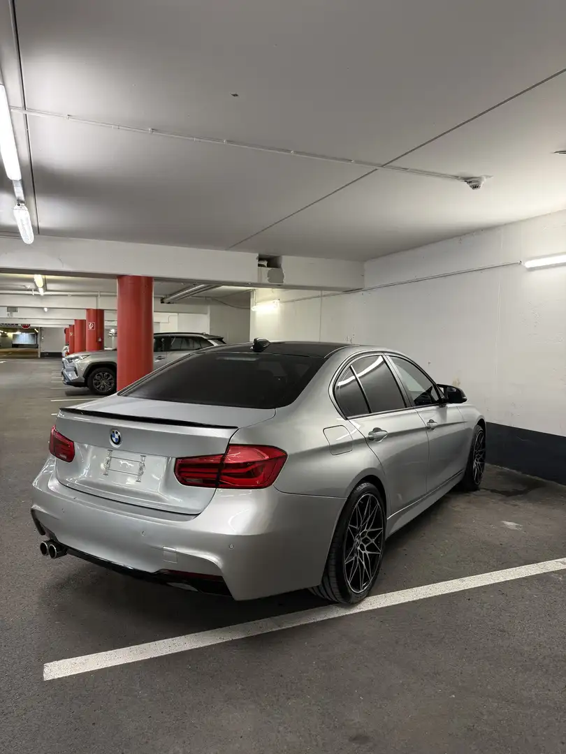 BMW 318 M Sport - 2