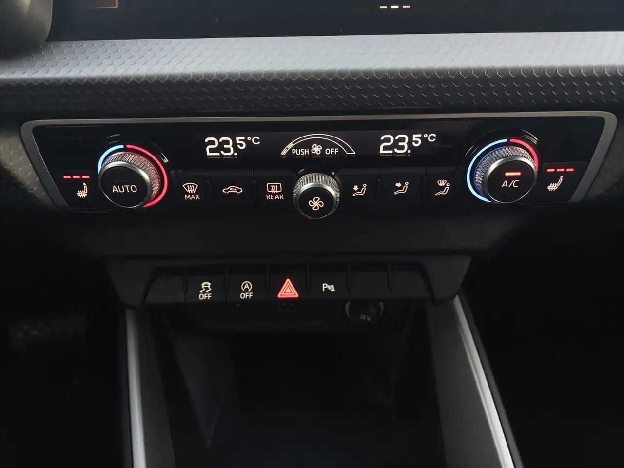 Audi A1 A1 SPB 25 TFSI S tronic S line edition 8