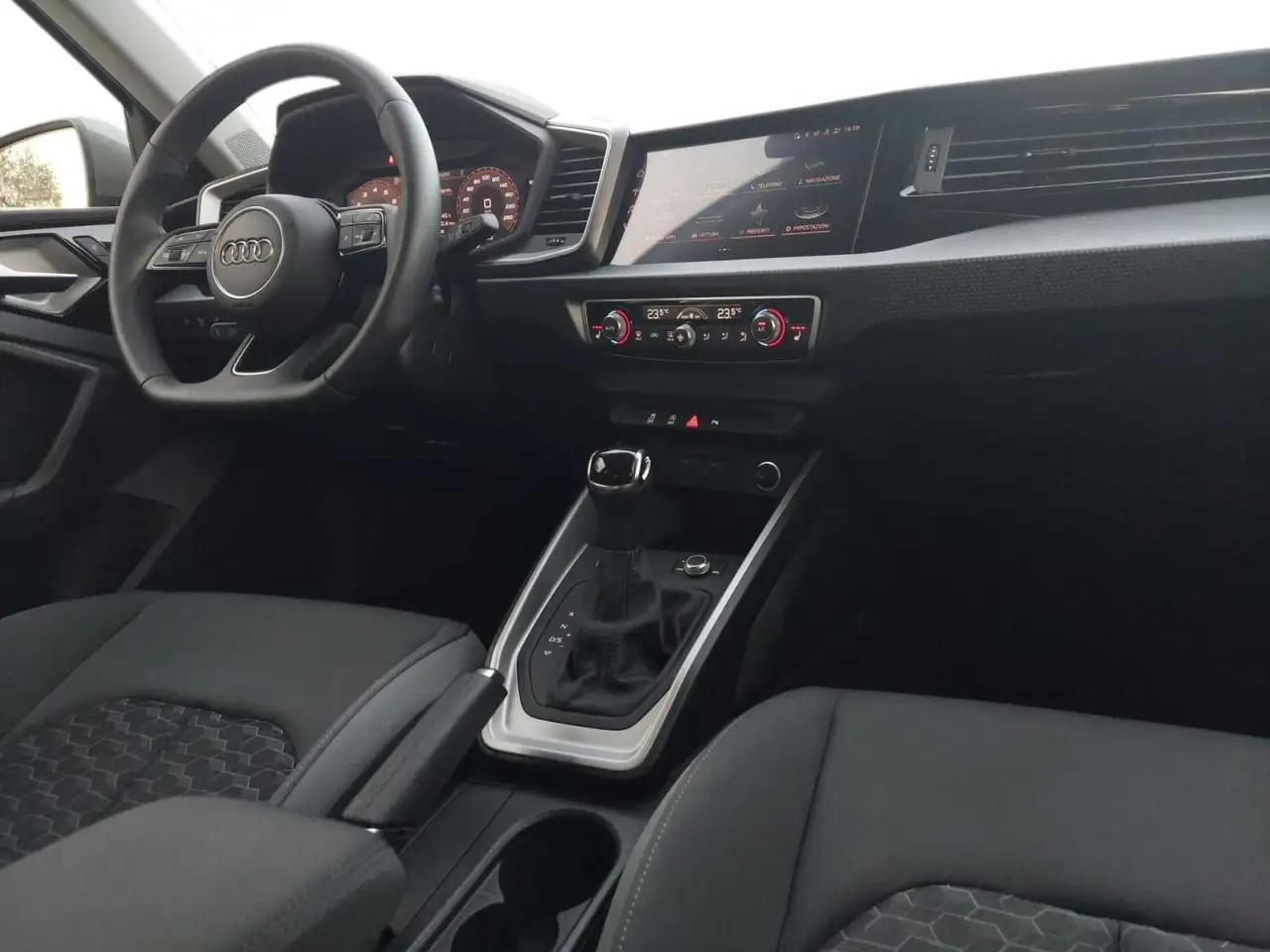 Audi A1 A1 SPB 25 TFSI S tronic S line edition 4