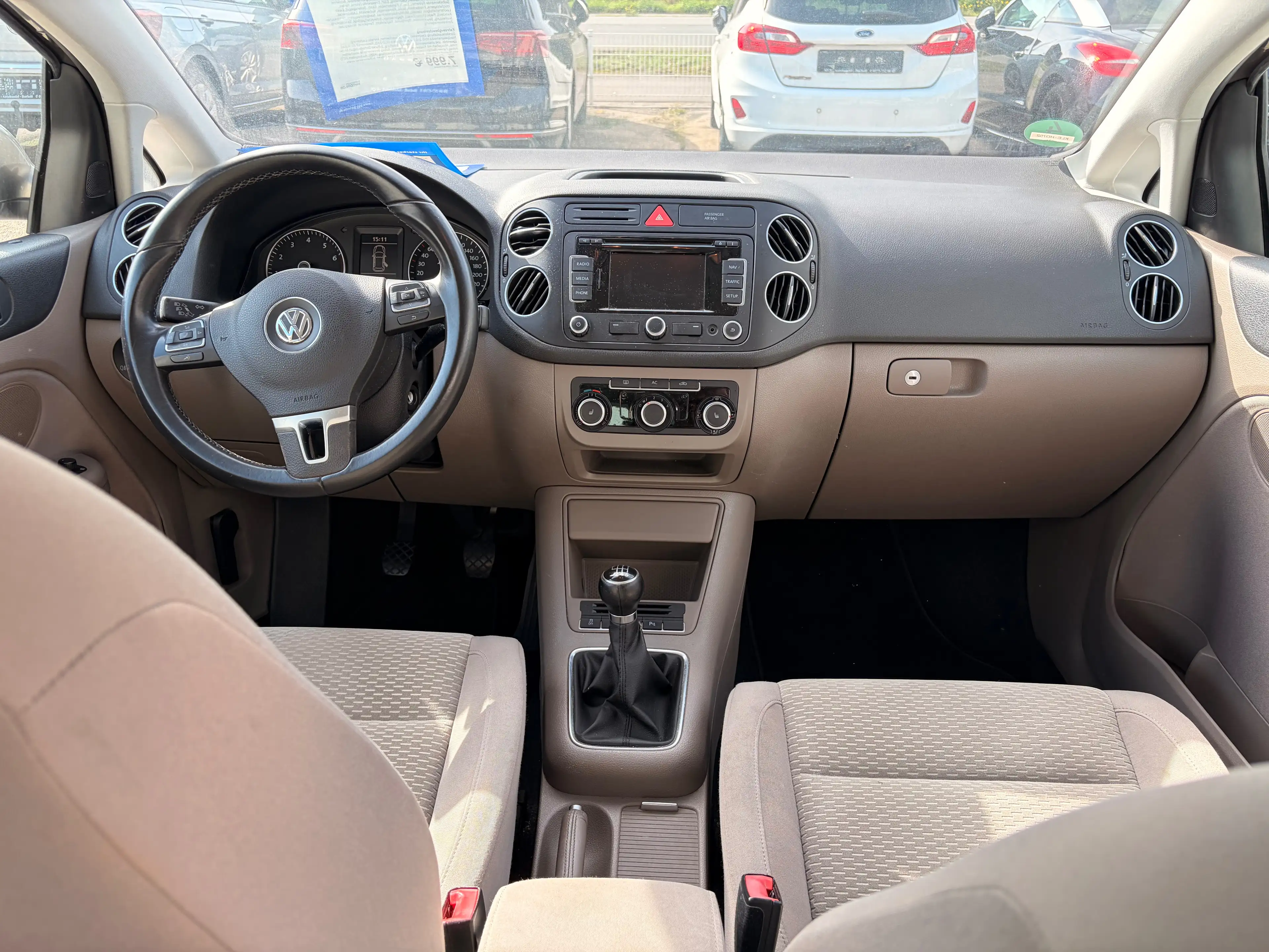Volkswagen Golf Plus Team,klima,Navi,SHZ,AHK tüv 28 — photo 8