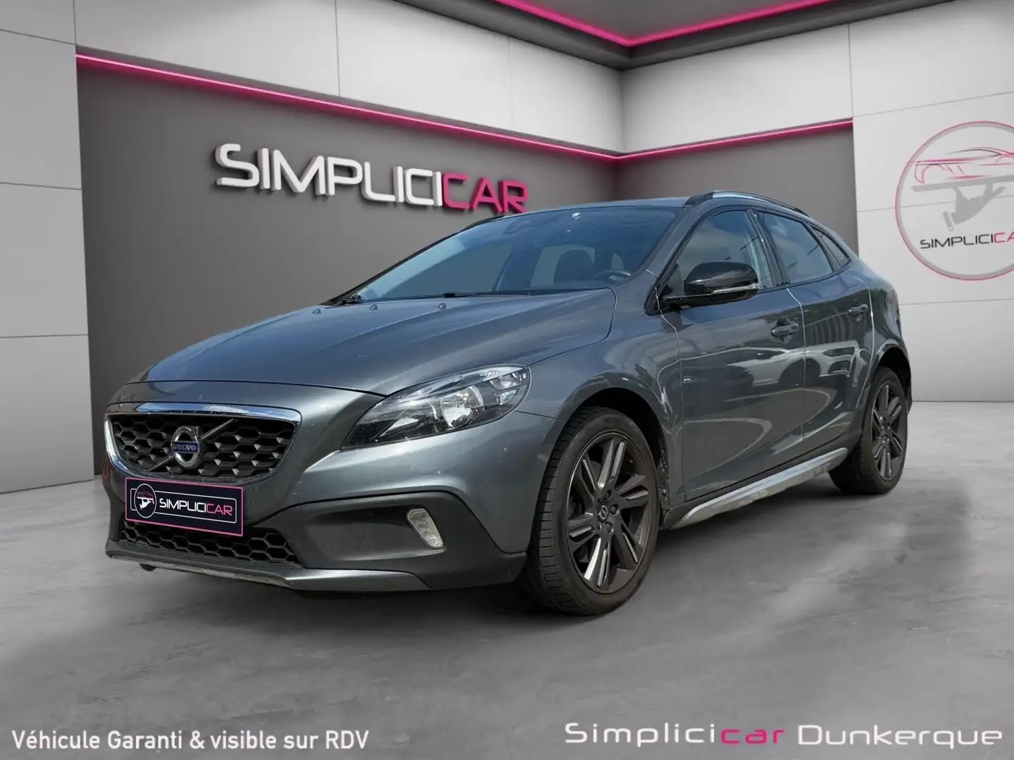 Volvo V40 Cross Country Oversta Edition Blanc - 1