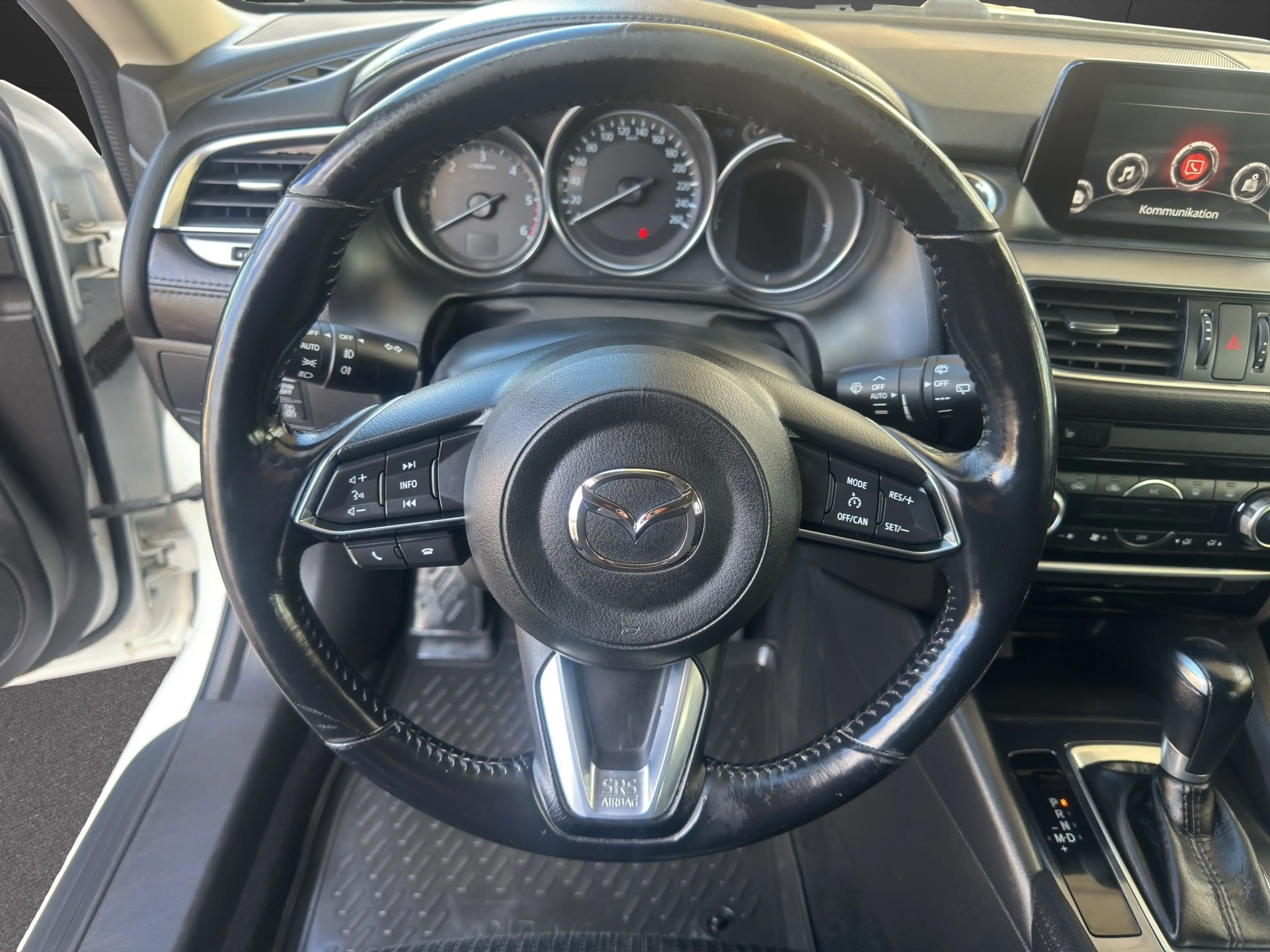 Mazda 6 Kizoku — photo 14