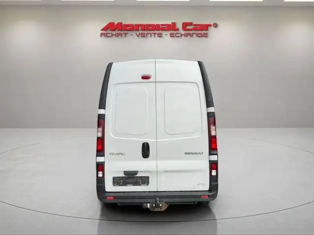 Renault Trafic view 6