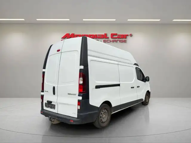 Renault Trafic view 7