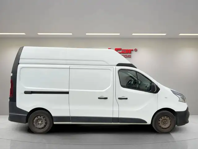 Renault Trafic view 8