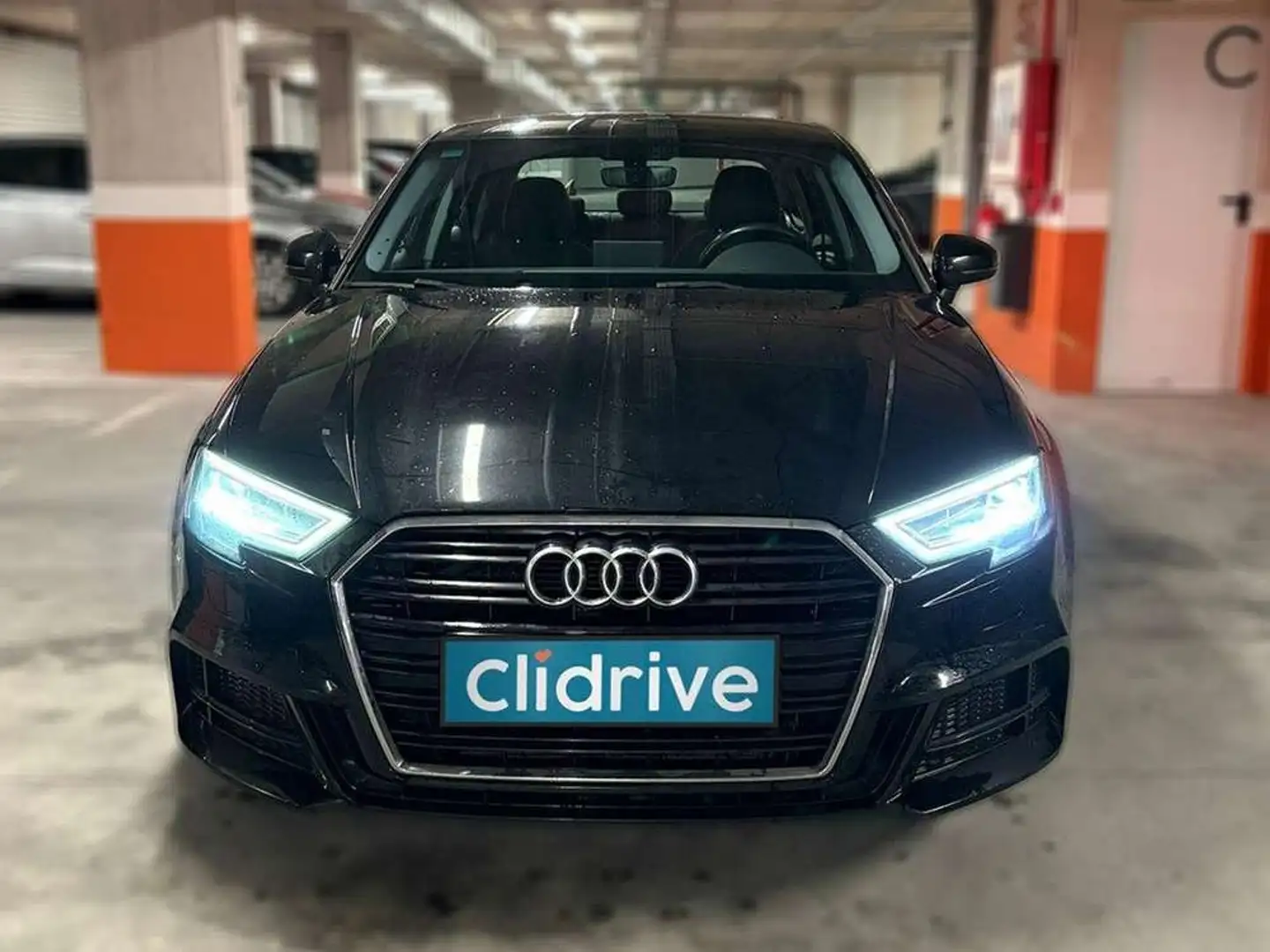 Audi A3 Sedán 40 TFSI S tronic 140kW Negro - 2
