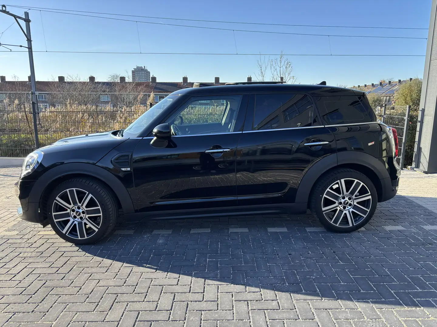 MINI One Countryman Chili | volleder | 19inch LM | pano | clima Zwart - 2