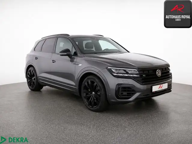 Volkswagen Touareg view 7