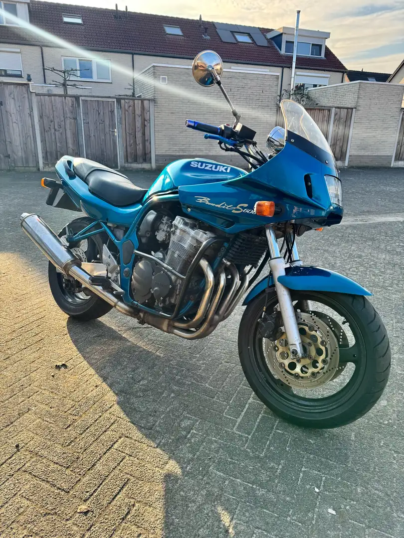 Suzuki Bandit 600 bandit s 600 4 cilinder voor leuk geld ! Azul - 1