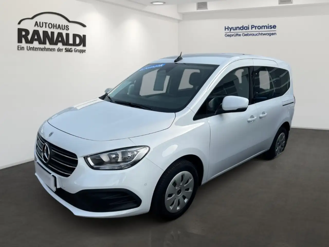 Mercedes-Benz T-Class ++WENIG KILOMETER!++WIE NEU!++