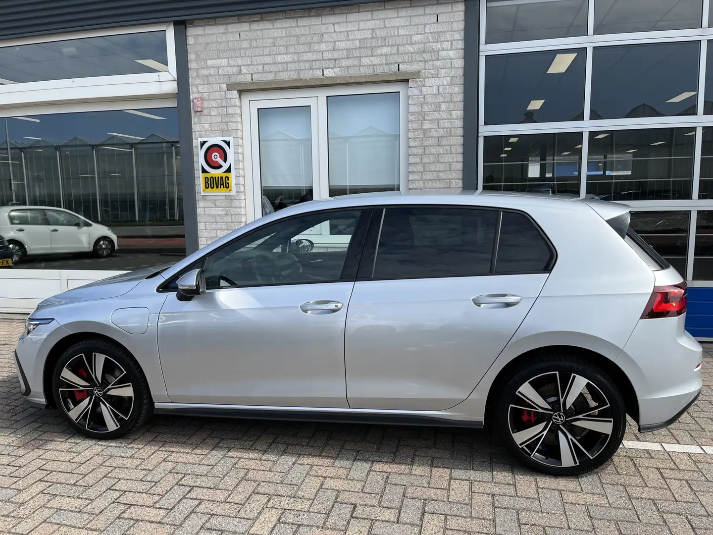 Volkswagen Golf GTE 1.4 eHybrid / AUTOMAAT/ 245 PK/ CAMERA/ PARK. SENS Argintiu - 2