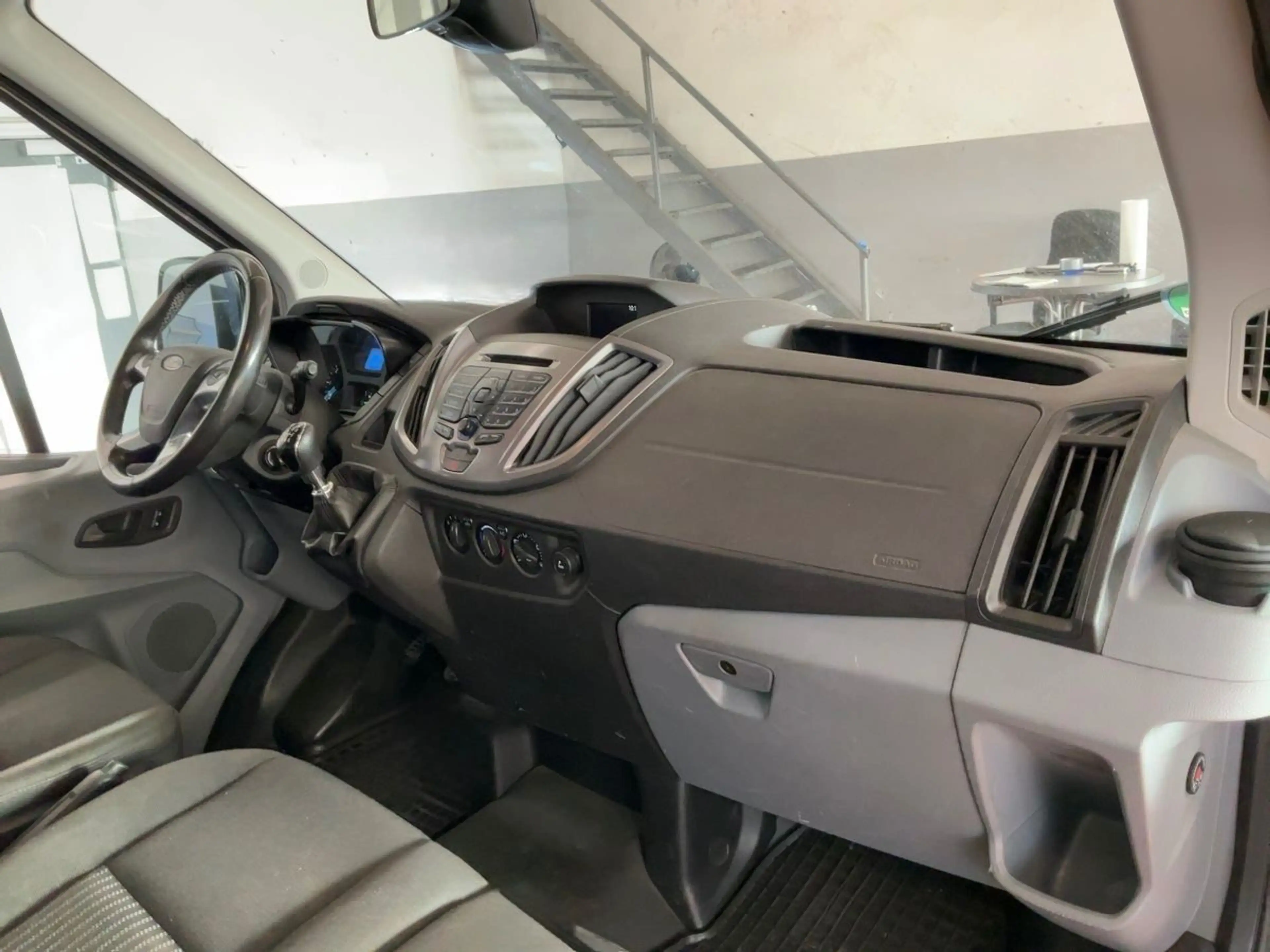 Ford Transit 350 L3 Trend AHK CAM PDC 1. HAND S-HEFT — photo 5