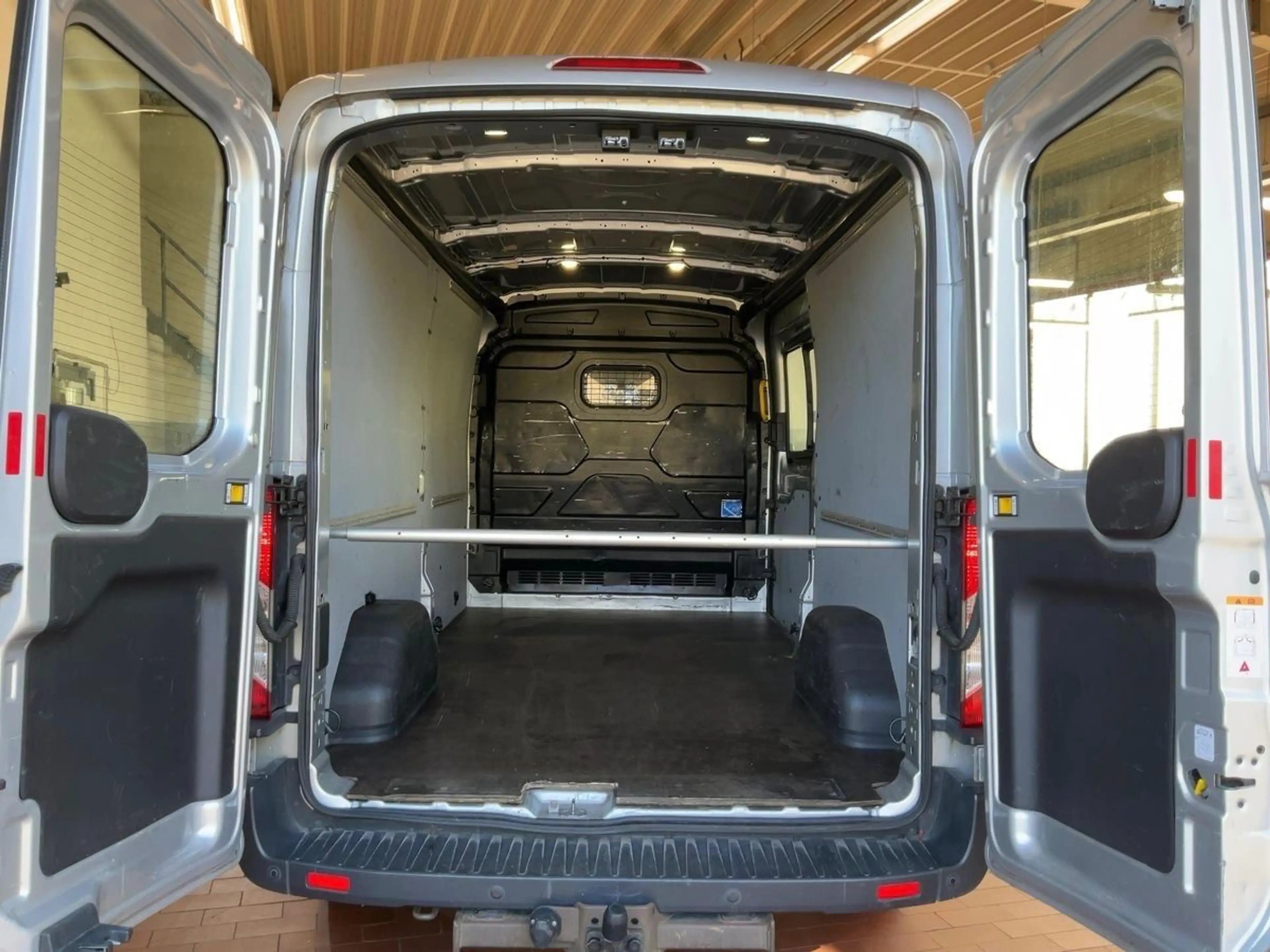 Ford Transit 350 L3 Trend AHK CAM PDC 1. HAND S-HEFT — photo 14