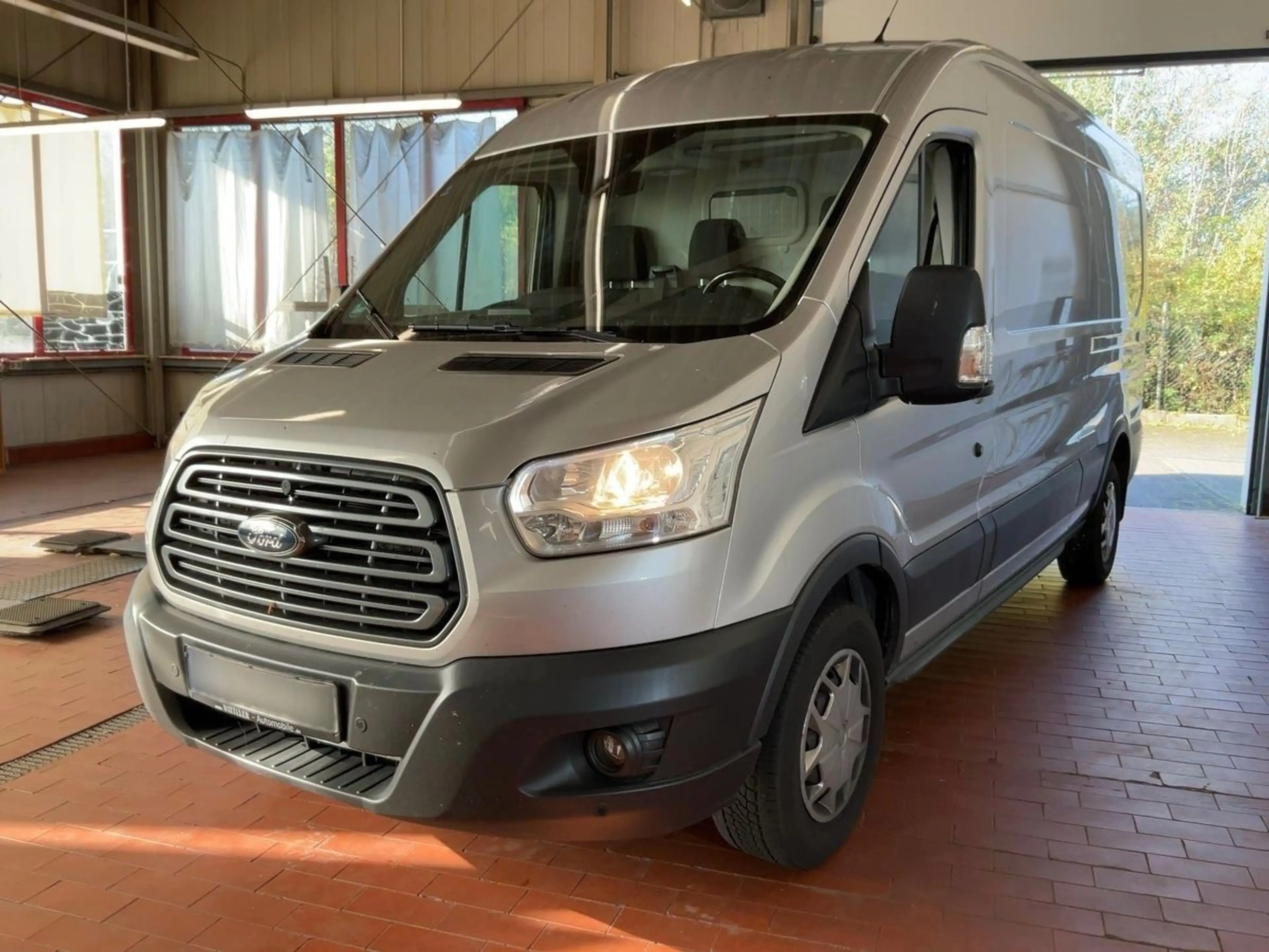 Ford Transit 350 L3 Trend AHK CAM PDC 1. HAND S-HEFT