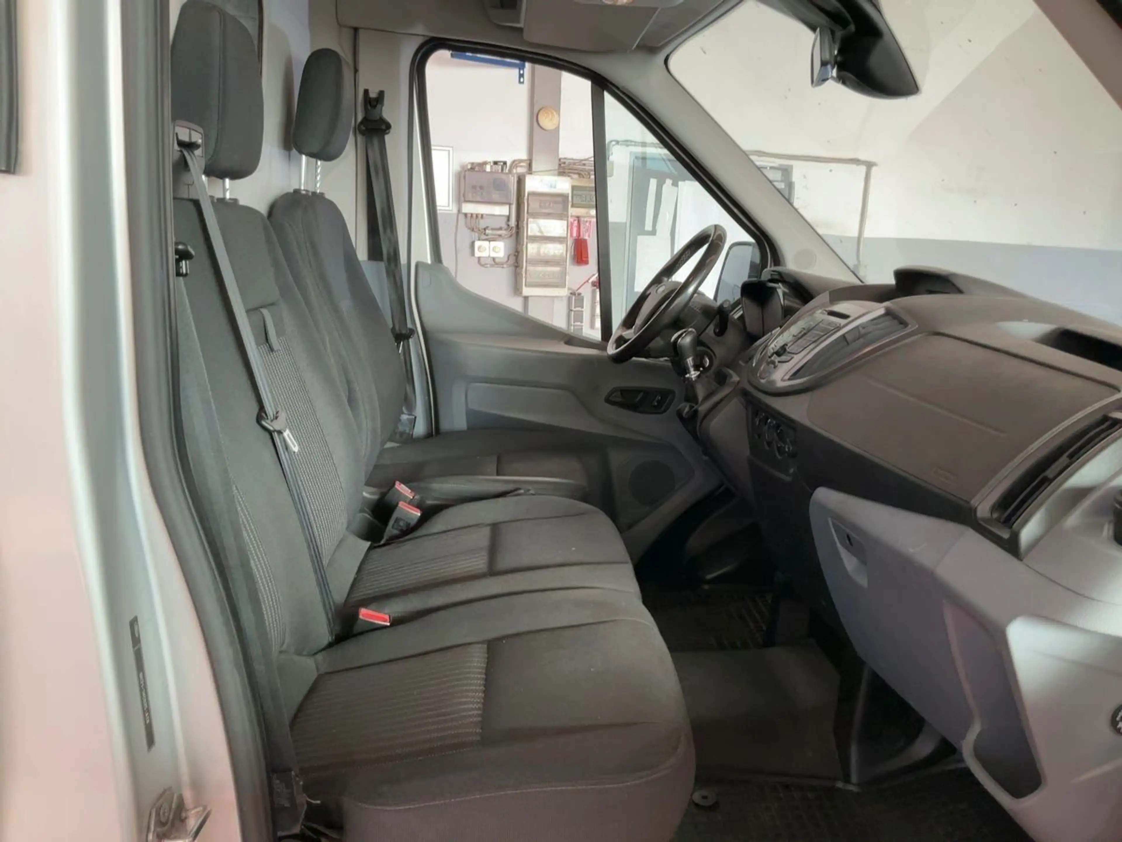 Ford Transit 350 L3 Trend AHK CAM PDC 1. HAND S-HEFT — photo 15
