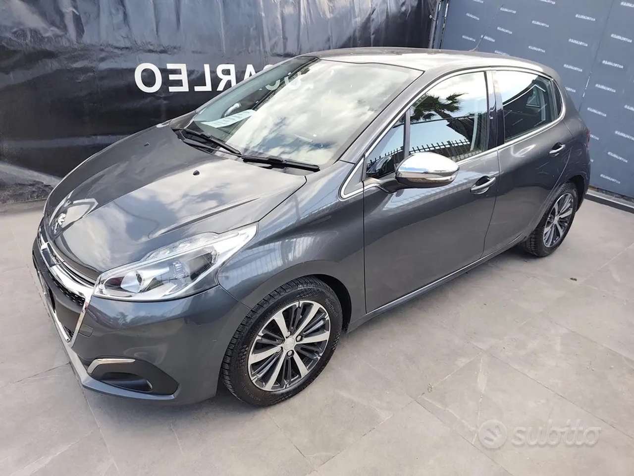 Peugeot 208 1.6 BLUEHDI 75 CV ALLURE " EURO6B"