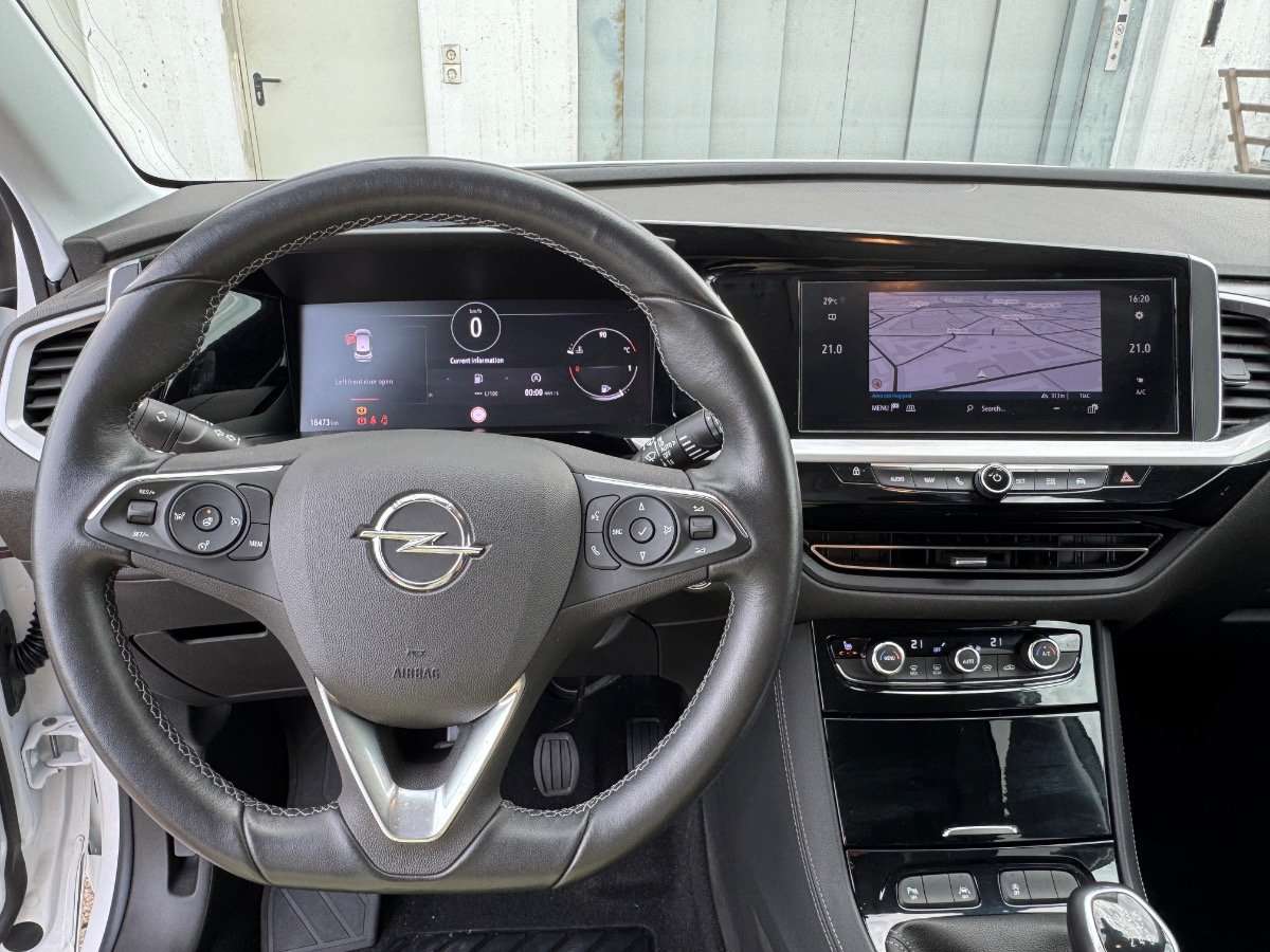 Opel Grandland