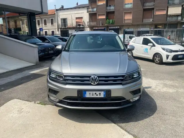 Volkswagen Tiguan view 8