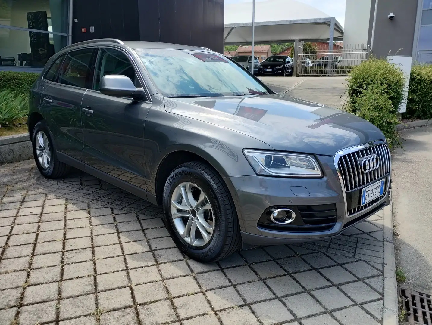Audi Q5 Q5 2.0 tdi Advanced quattro 177cv s-tronic Gris - 2