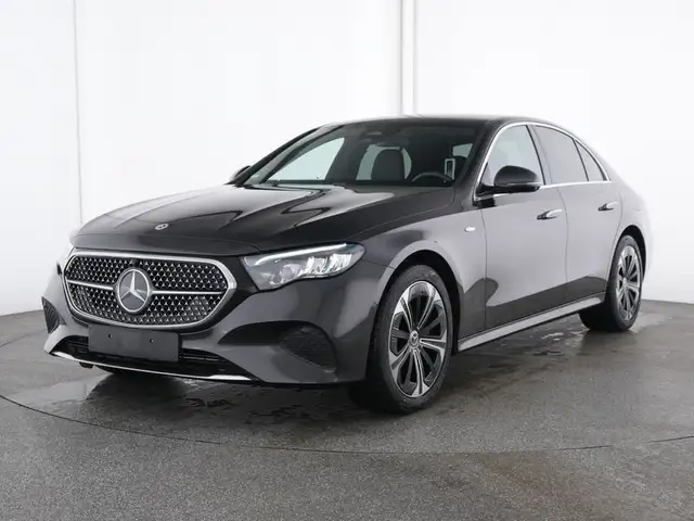 Mercedes-Benz E 300 e BURMESTER 4D 19 ZOLL LM LD HP Ansicht 2