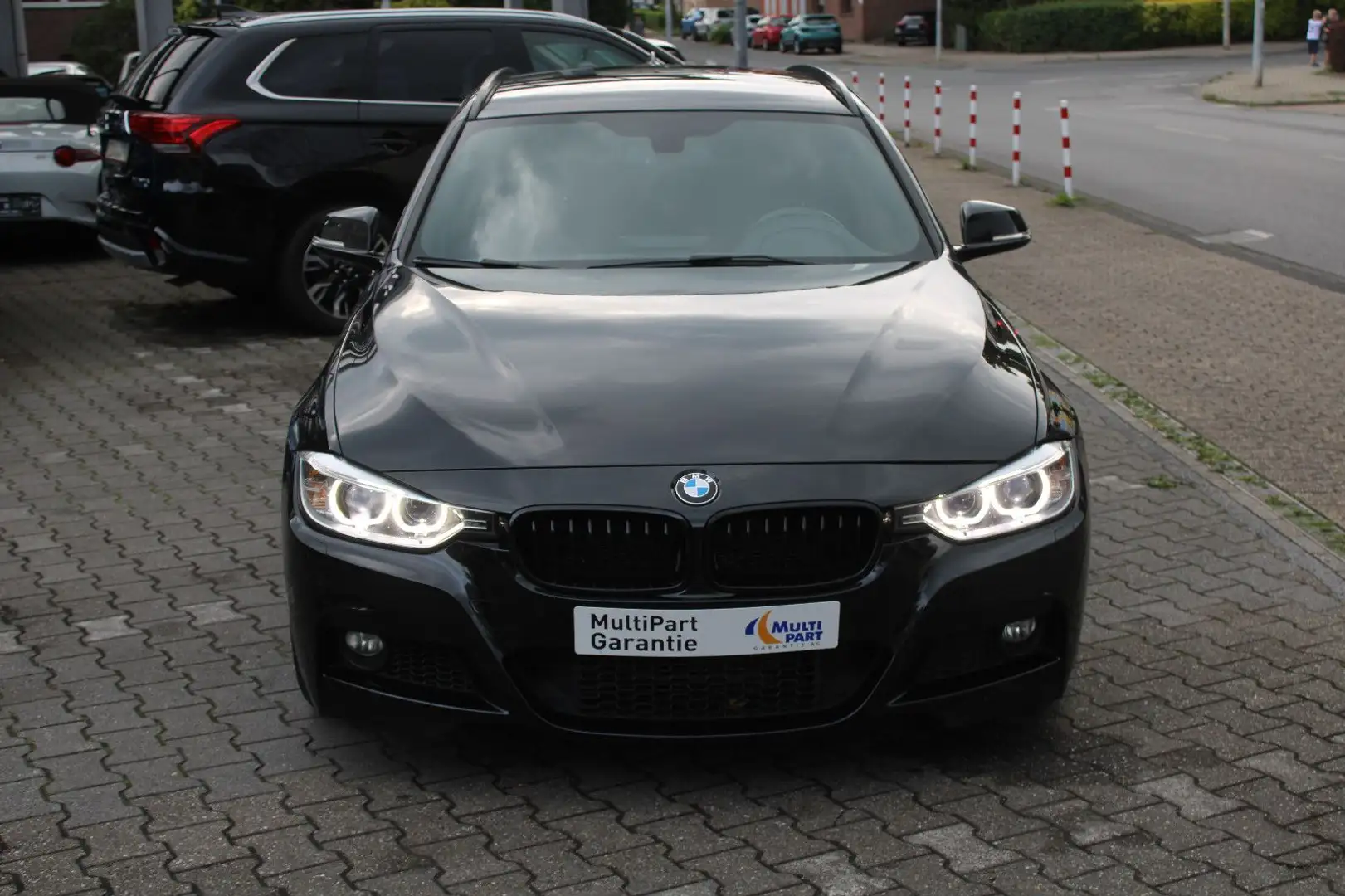 BMW 335 i XDrive*M-PERFORMANCE*SAG*M-PAKET*DEUTSCH* Negru - 2