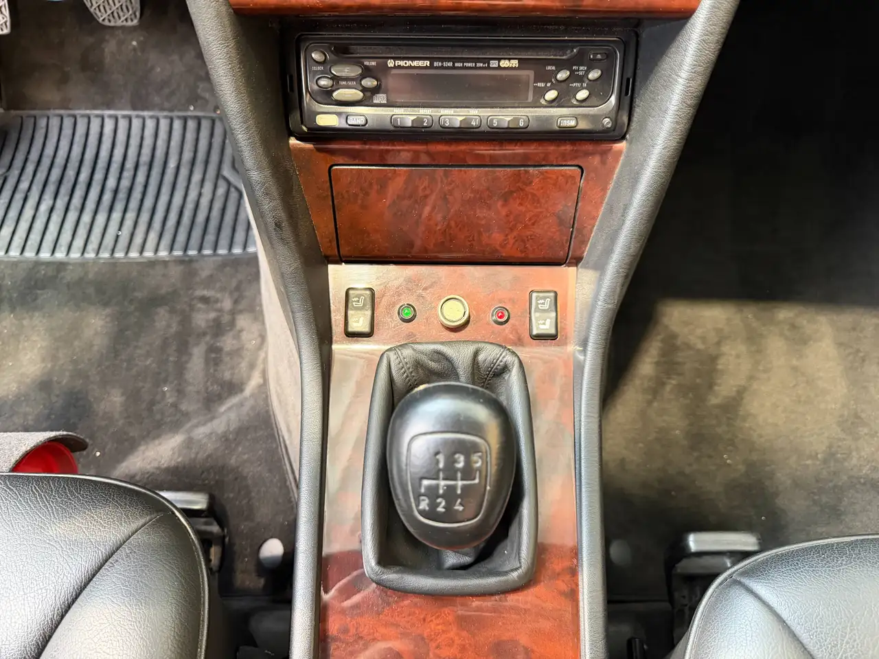 Mercedes-Benz E 220 Oldtimer!!! Cabrio 1ste eigenaar en als nieuw!, foto 11