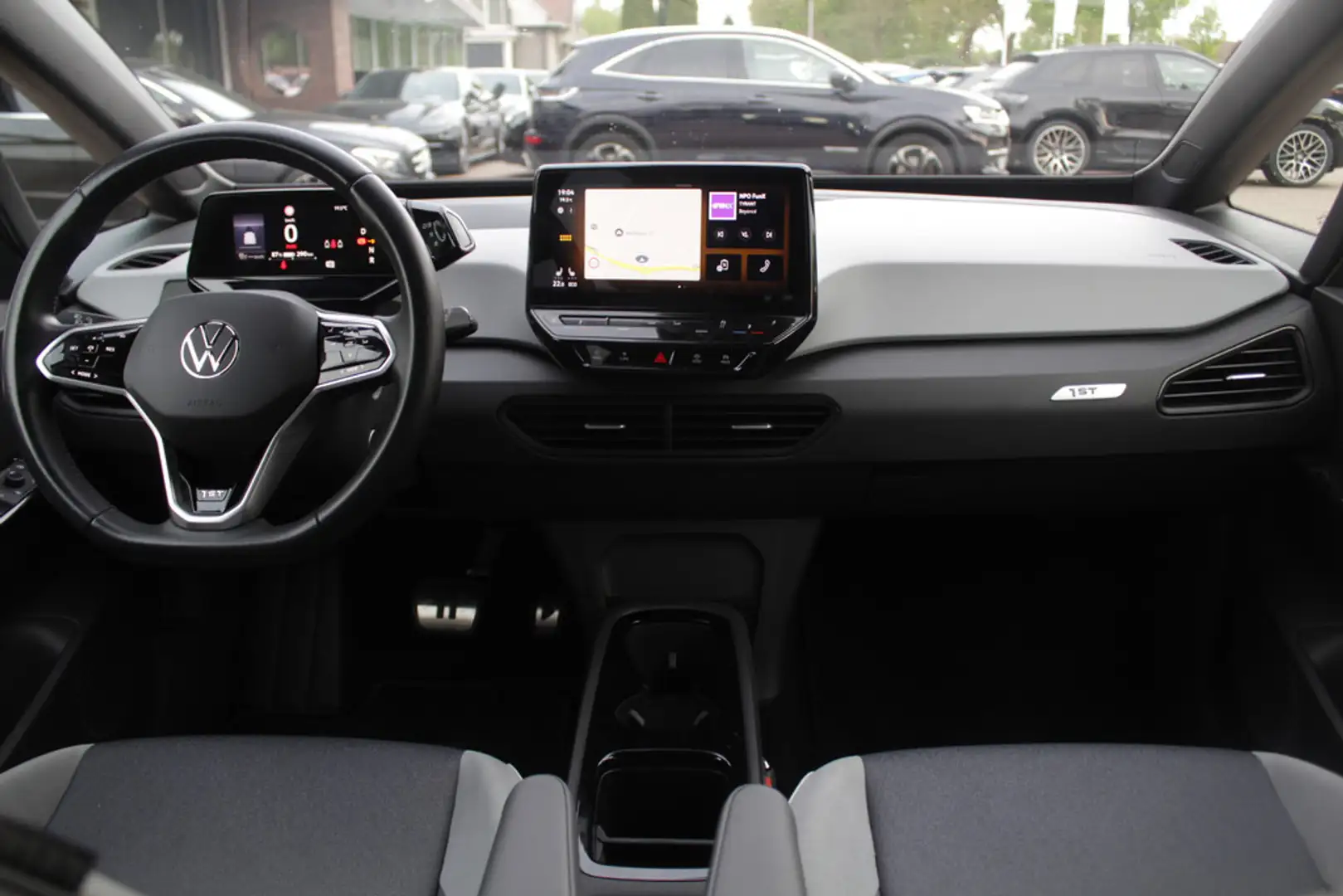 Volkswagen ID.3 First Plus 58 kWh SOH 93,5% / Camera / Keyless / M Серый - 2