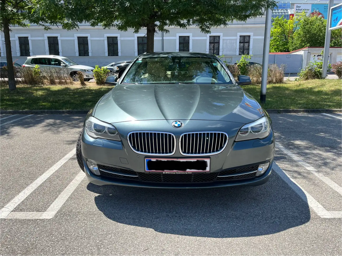 BMW 520 520i Verde - 1