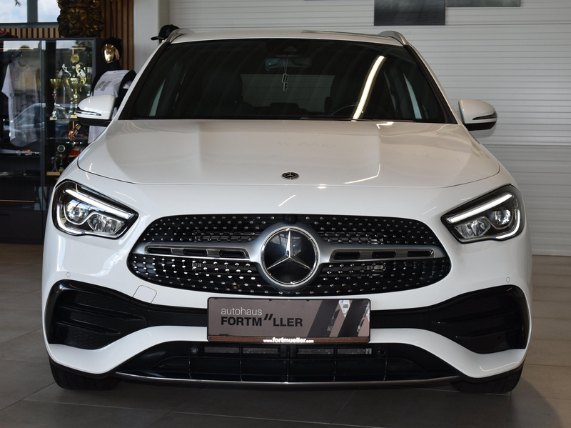 Mercedes-Benz GLA 200 GLA 200 Aut. //AMG Sport — photo 2