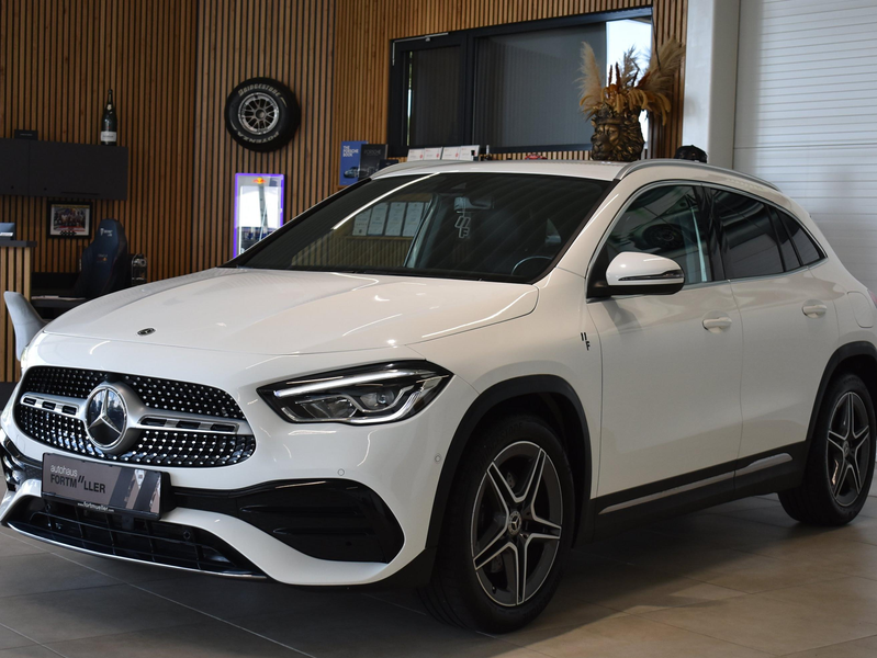Mercedes-Benz GLA 200 GLA 200 Aut. //AMG Sport — photo 3