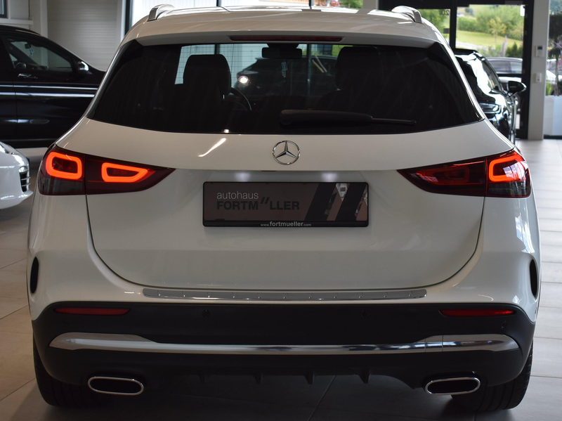 Mercedes-Benz GLA 200 GLA 200 Aut. //AMG Sport — photo 10