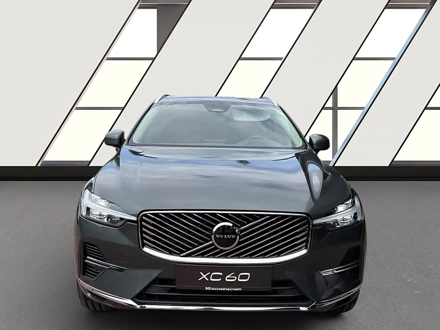 Volvo XC60 T6 AWD PHEV 18,8kWh Plus Bright Aut. Grün - 2