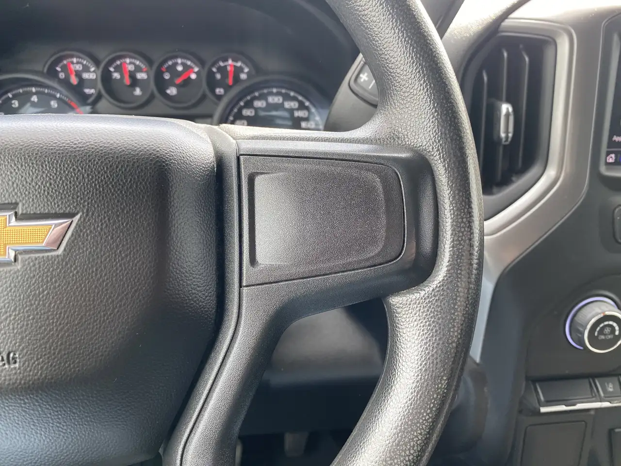 Chevrolet Silverado 2500 снимка Chevrolet Silverado 2500