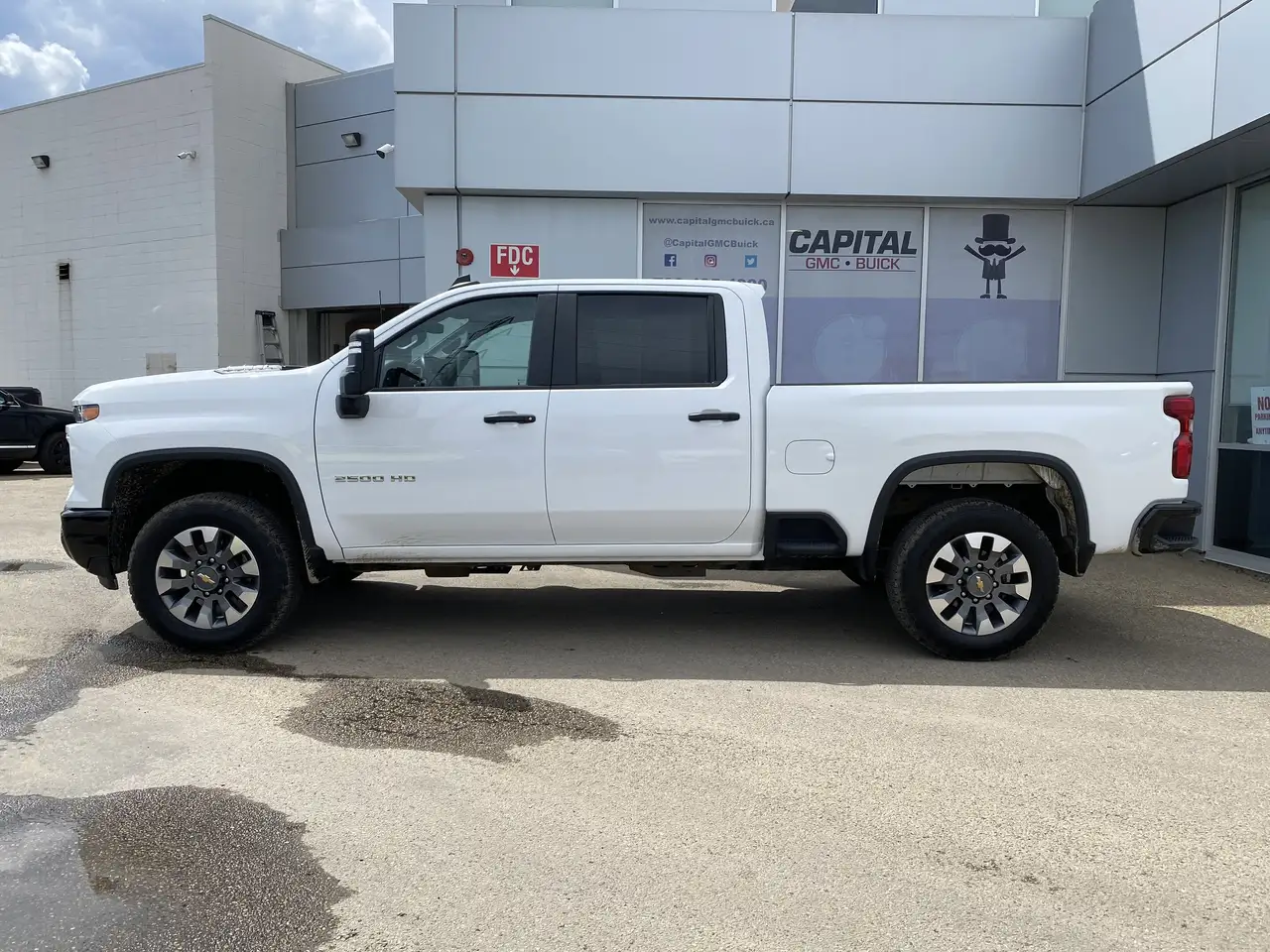 Chevrolet Silverado 2500 снимка Chevrolet Silverado 2500