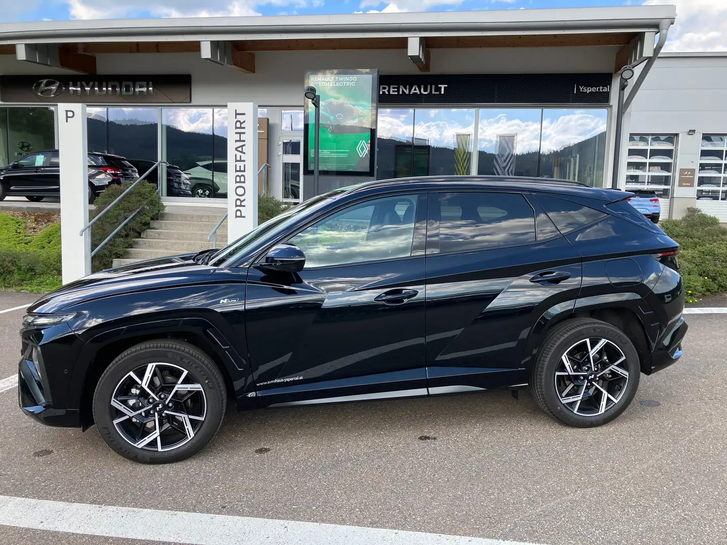 Hyundai TUCSON Tucson NX4 N Line 1,6 T-GDi HEV 4WD AT Schwarz - 1
