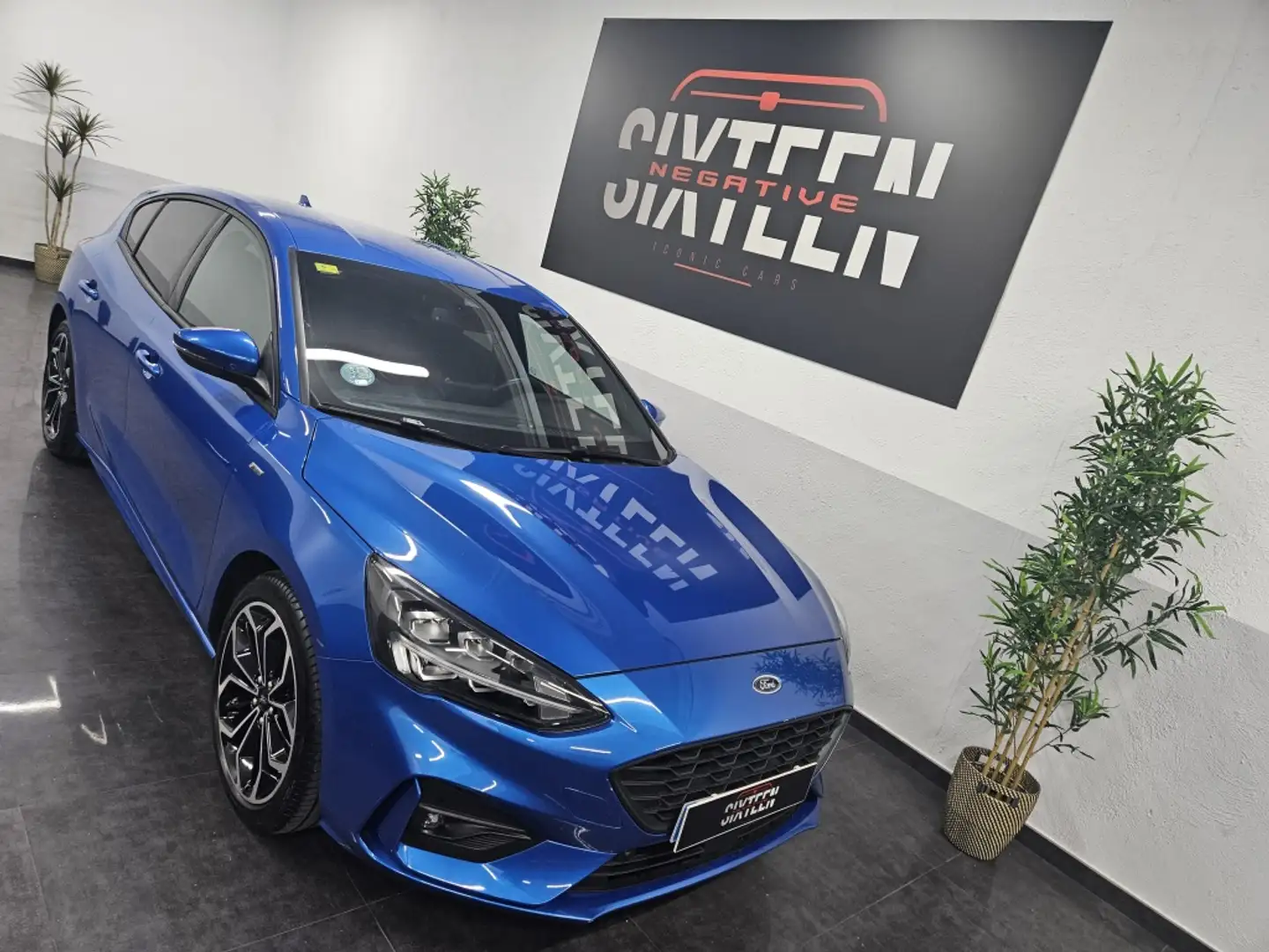 Ford Focus 1.5 Ecoboost ST Line 182 Azul - 1