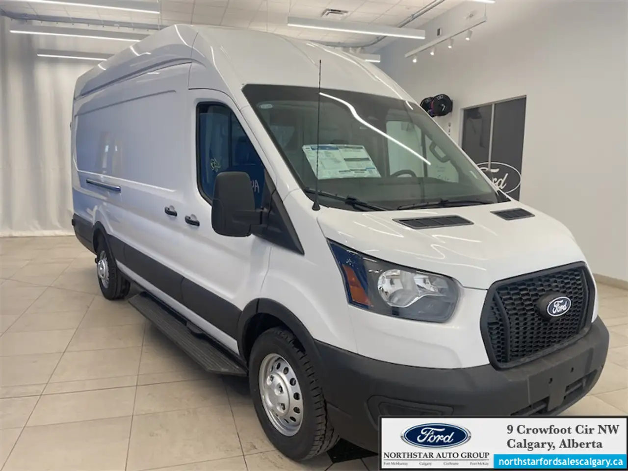 Ford Transit Cargo Van снимка Ford Transit Cargo Van