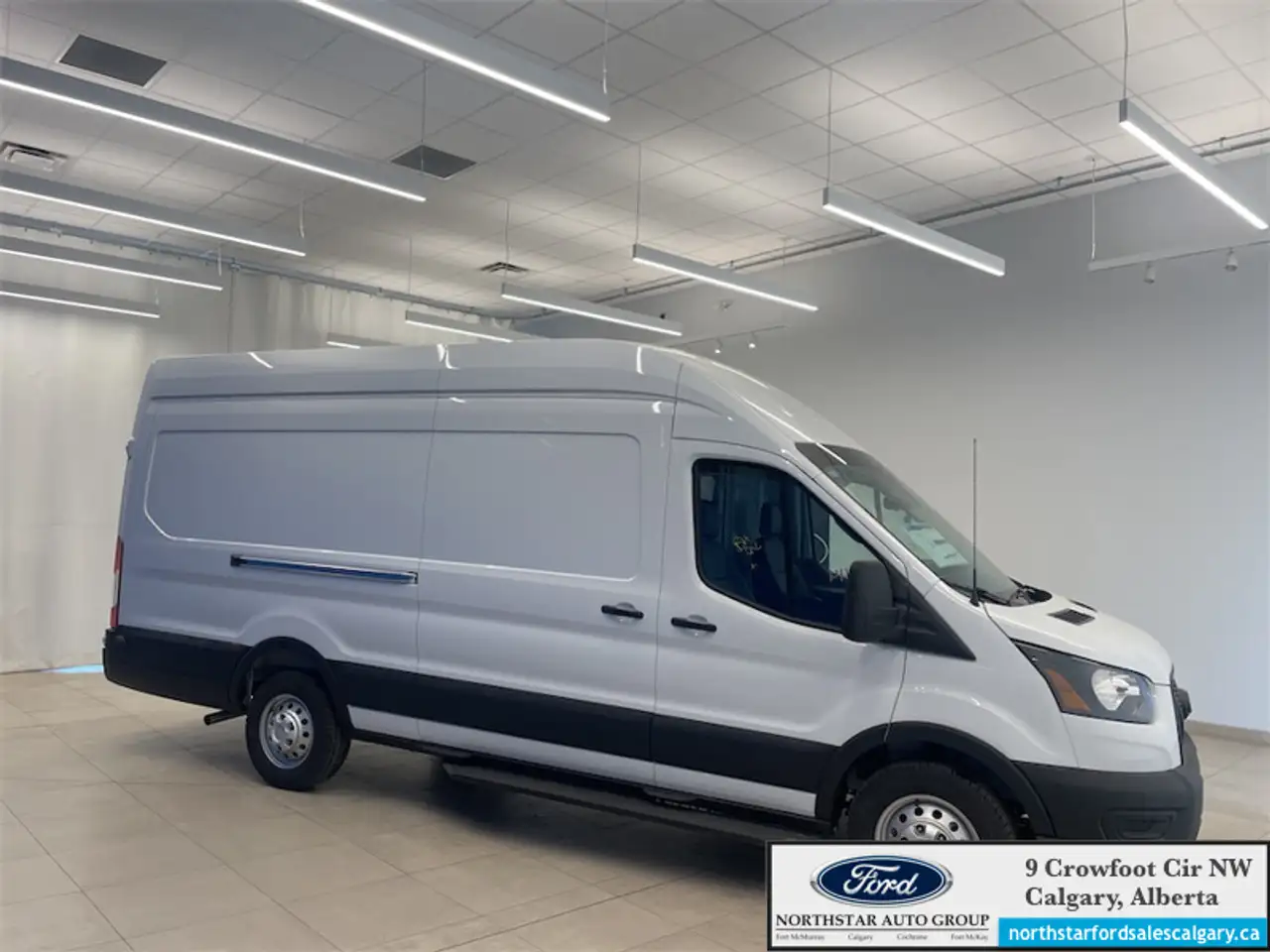 Ford Transit Cargo Van снимка Ford Transit Cargo Van