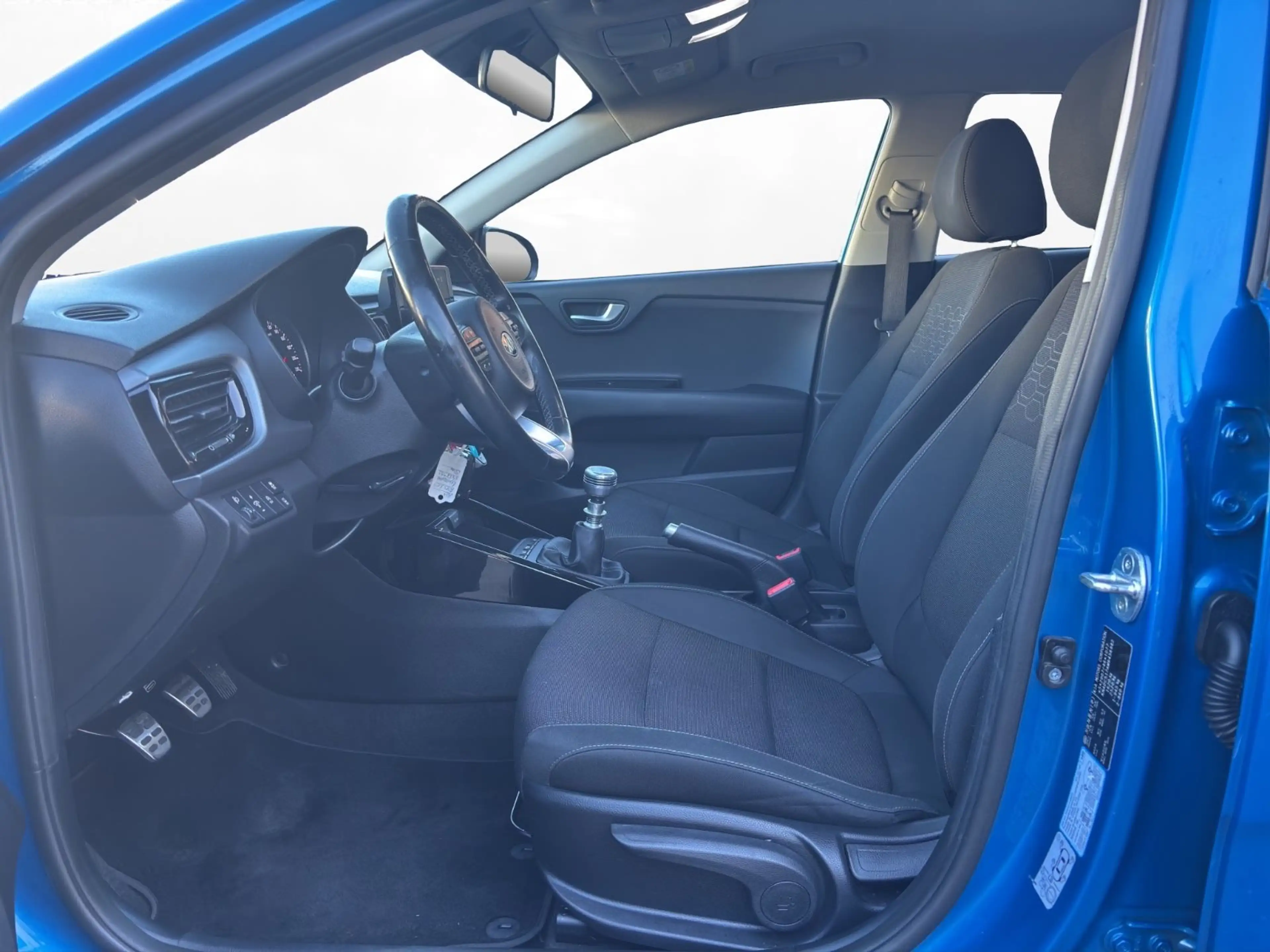 Kia Rio Vision**KAMERA**NAVI**SHZ** — photo 11