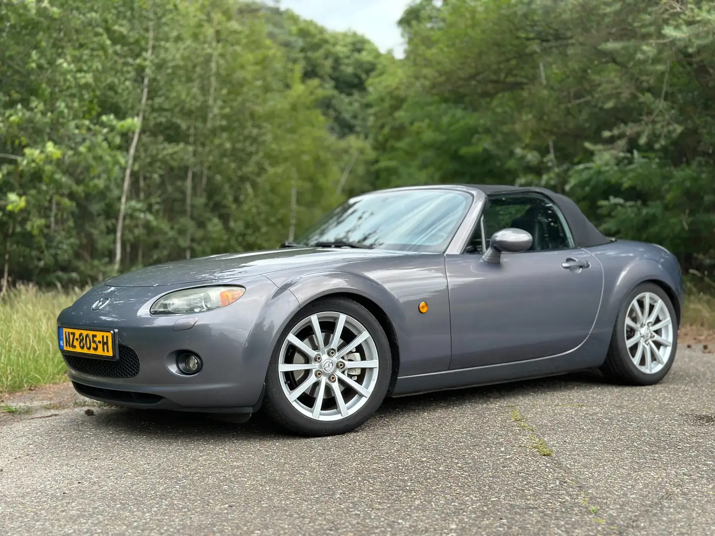 Mazda MX-5 NC 2.0 Grau - 1